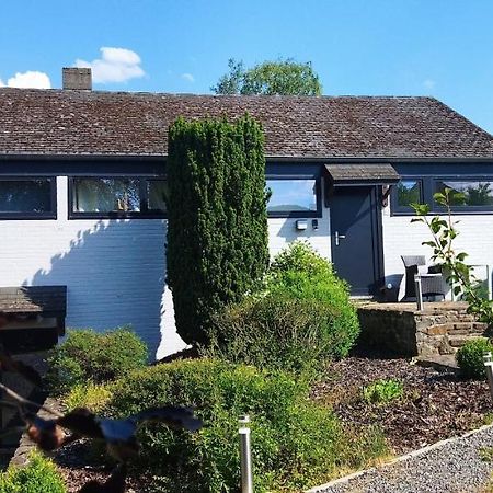 Le Clos des 3 - Vacances avec vue en Ardennes à 5 kilomètres de La Roche - MAISON 2 CHAMBRES Rendeux Exterior foto
