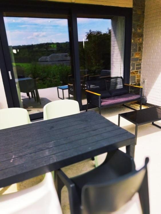 Le Clos des 3 - Vacances avec vue en Ardennes à 5 kilomètres de La Roche - MAISON 2 CHAMBRES Rendeux Exterior foto