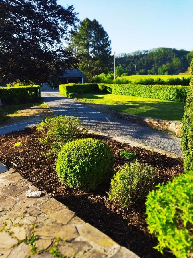 Le Clos des 3 - Vacances avec vue en Ardennes à 5 kilomètres de La Roche - MAISON 2 CHAMBRES Rendeux Exterior foto